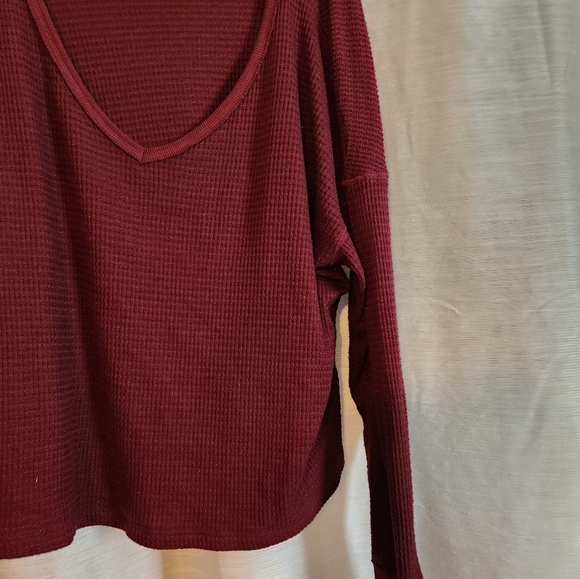 Maroon Cropped long-sleeved top - Picture 3 of 4